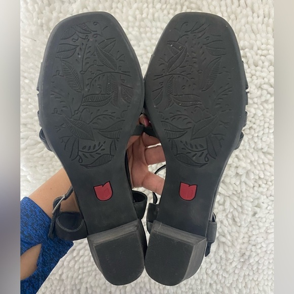 Umberto Raffini Heeled Sandals, 10 - Picture 4 of 6